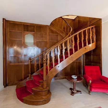 Sleeps 10 Pool Air Con Wifi T802293 *